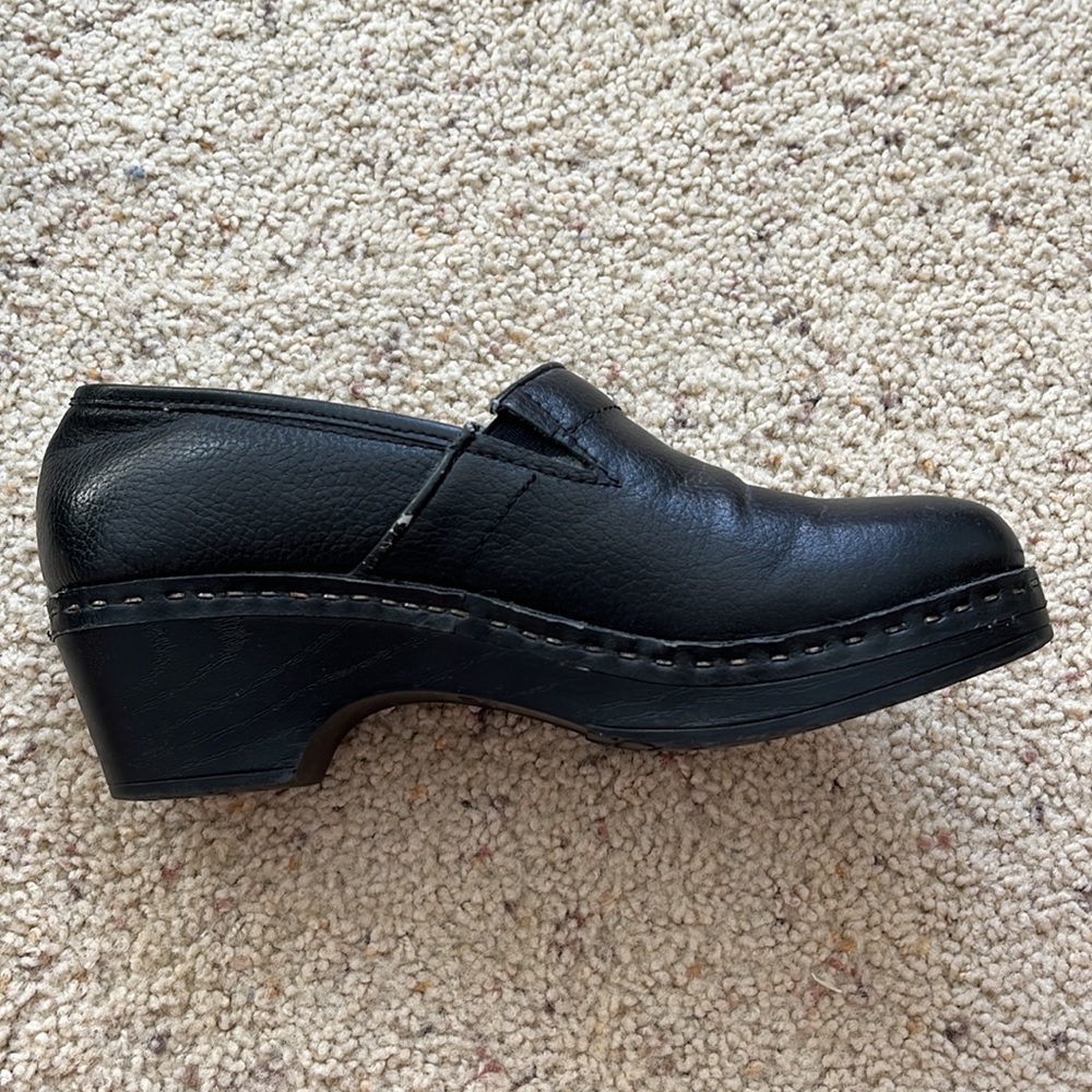 Dockers Shoes - Picture 3 of 9